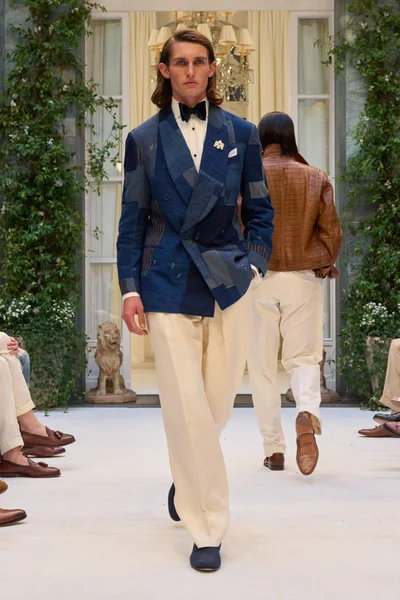 Look 13